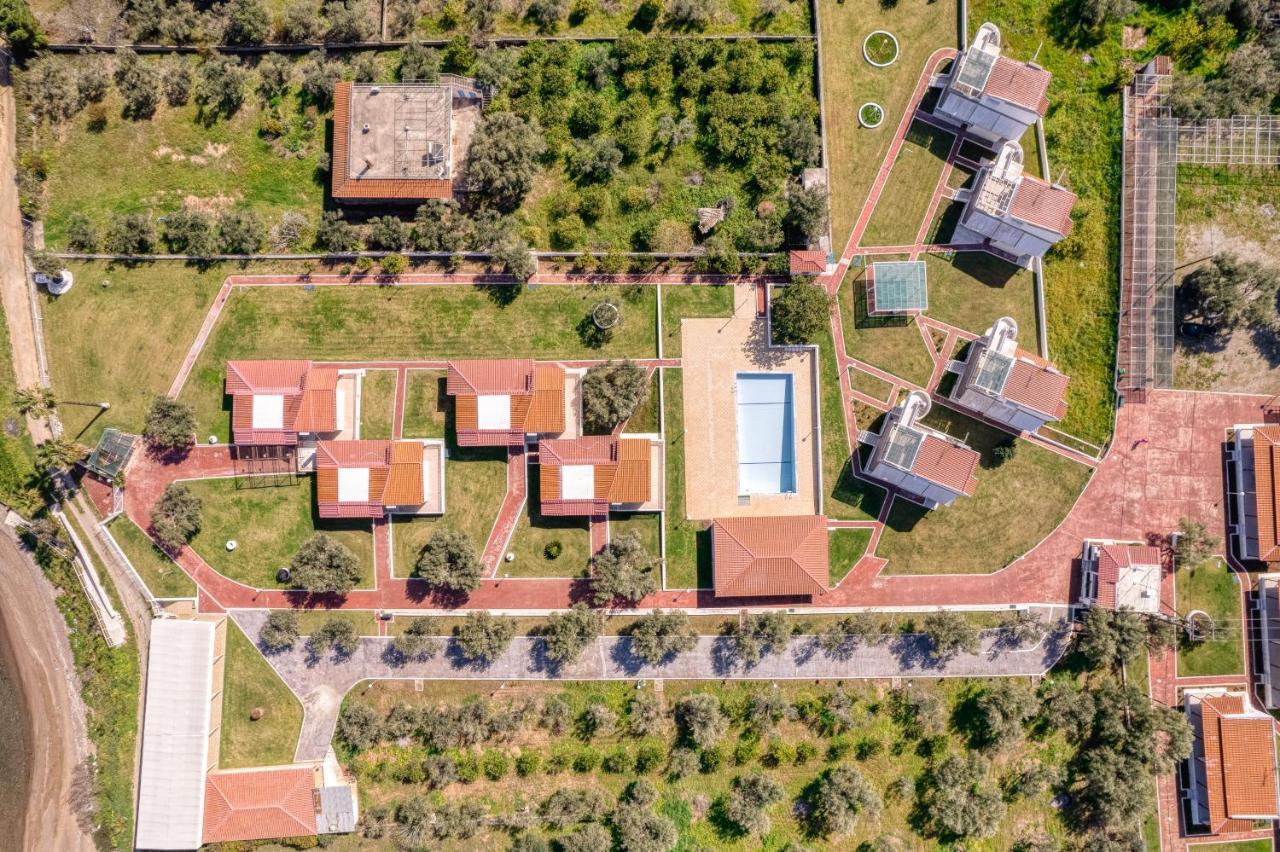 Blue Marine Village Chalkida Exterior photo