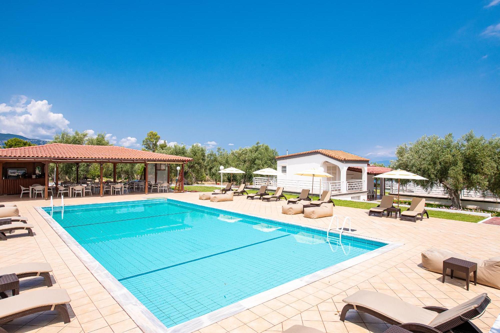 Blue Marine Village Chalkida Exterior photo