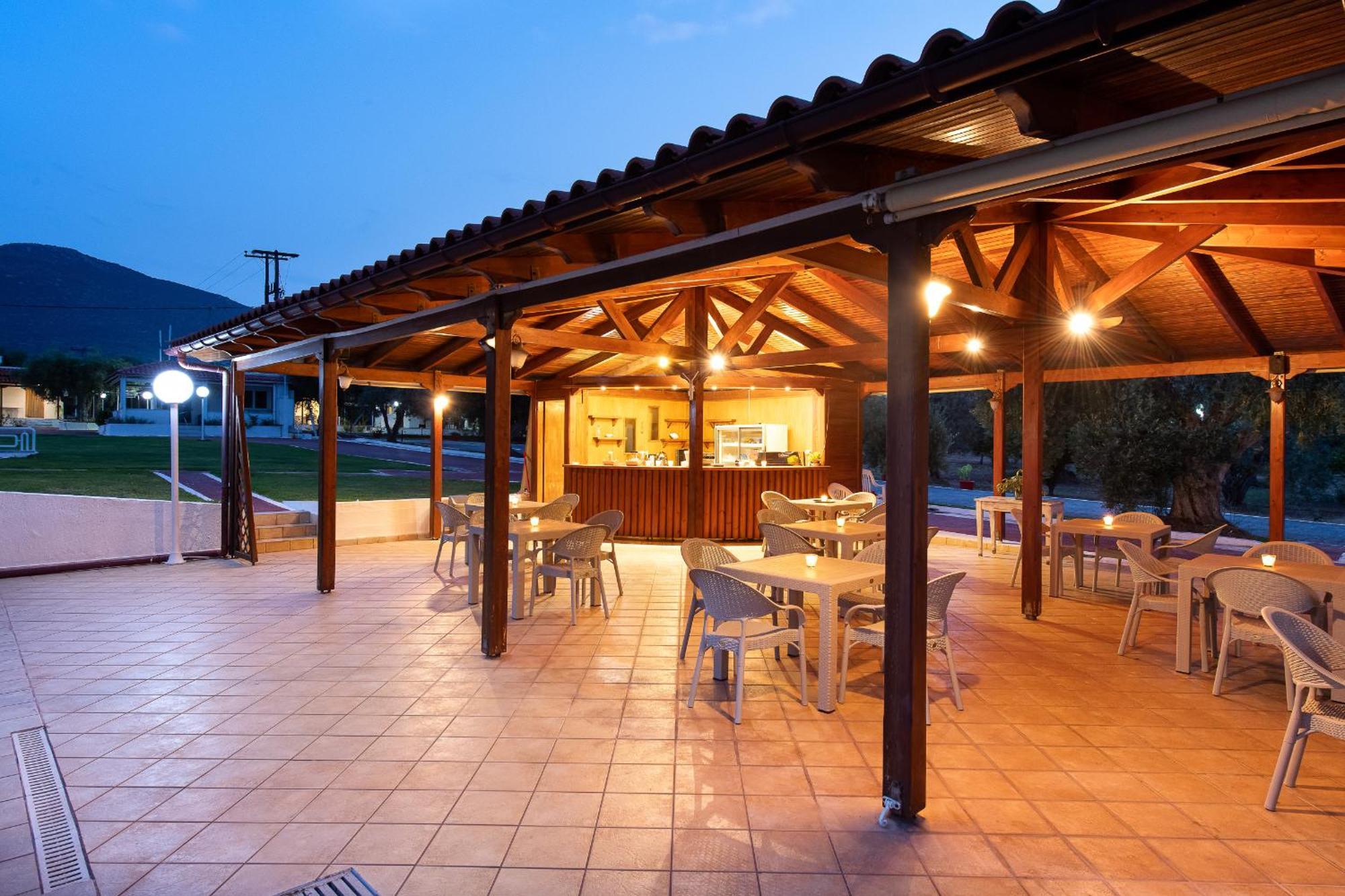 Blue Marine Village Chalkida Exterior photo