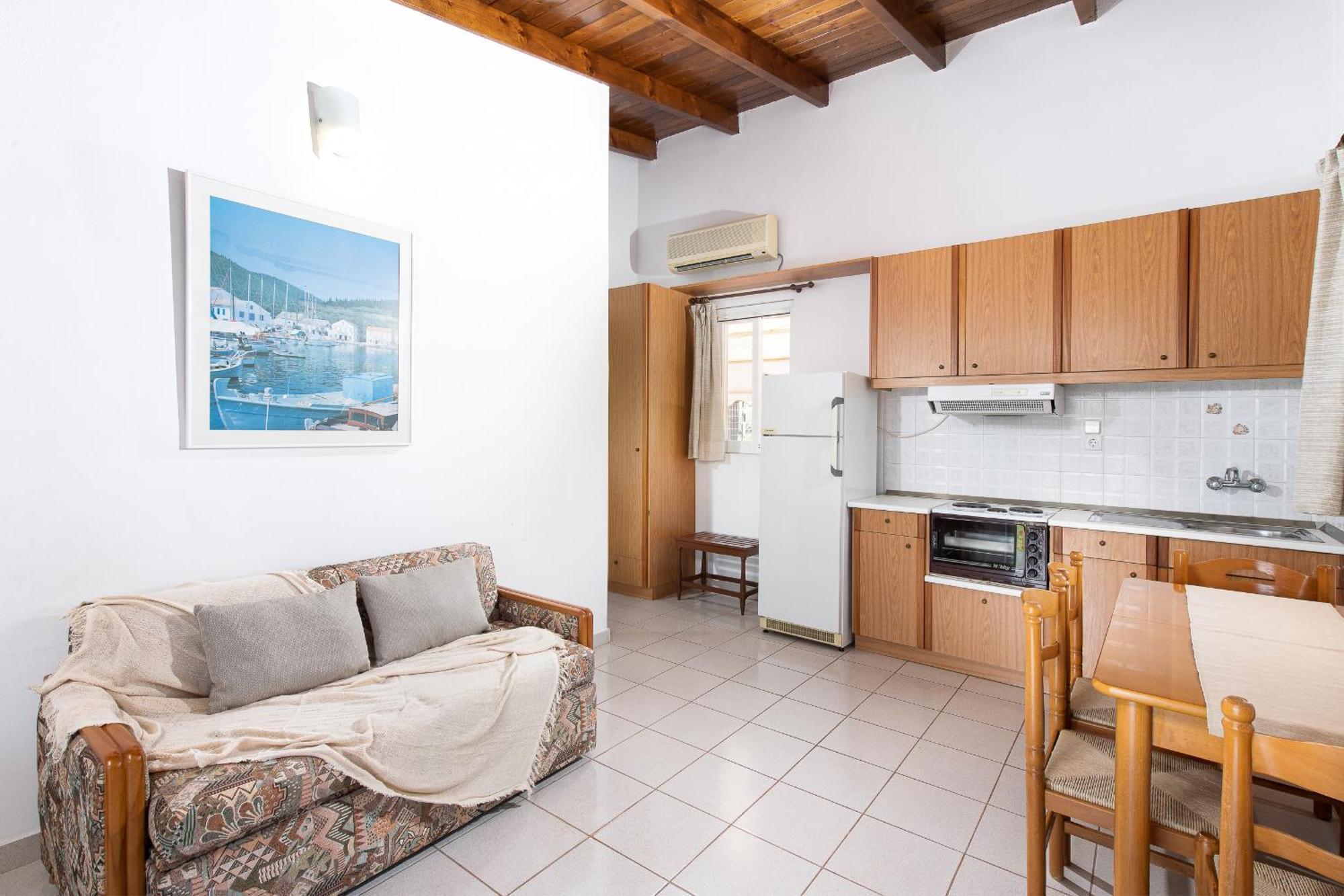Blue Marine Village Chalkida Room photo